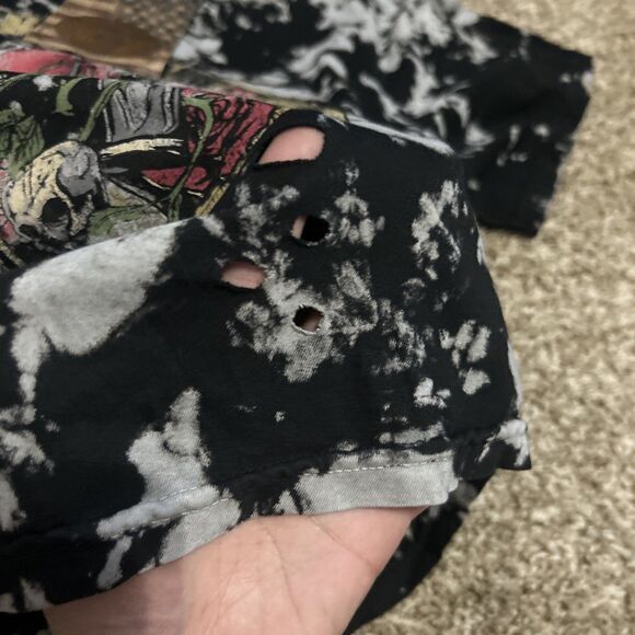 Affliction Women Goth Skulls Heart Rhinestone T-shirt Large Distressed Biker NWT - Picture 7 of 12